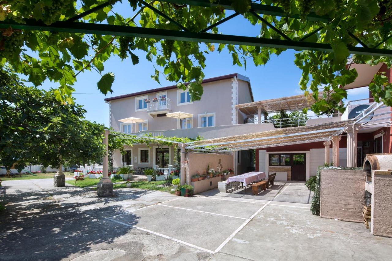Apartments Al Parma Budva Exterior photo