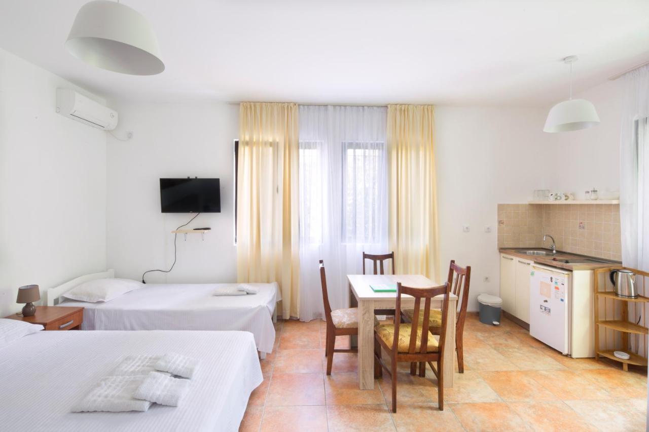 Apartments Al Parma Budva Exterior photo